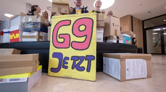 Elterninitiative zum Volksantrag ""G9 Jetzt! BW" Elterninitiative zum Volksantrag ""G9 Jetzt! BW"