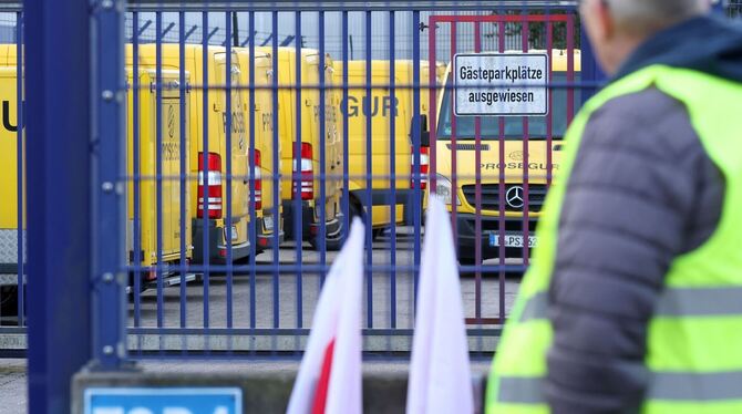 Drohen neue Streiks bei Geldtransporten? Drohen neue Streiks bei Geldtransporten?