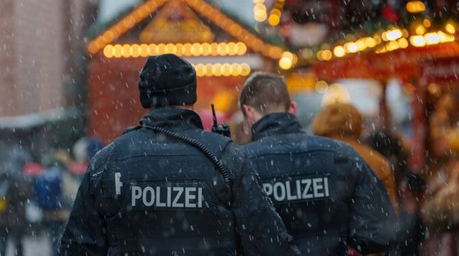 Polizeipräsenz auf Weihnachtsmarkt