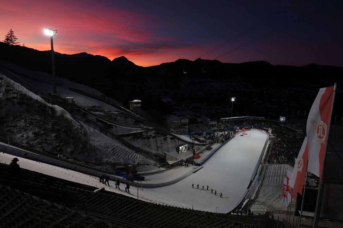 Skispringen Two Nights Tour