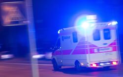 Rettungswagen mit Blaulicht