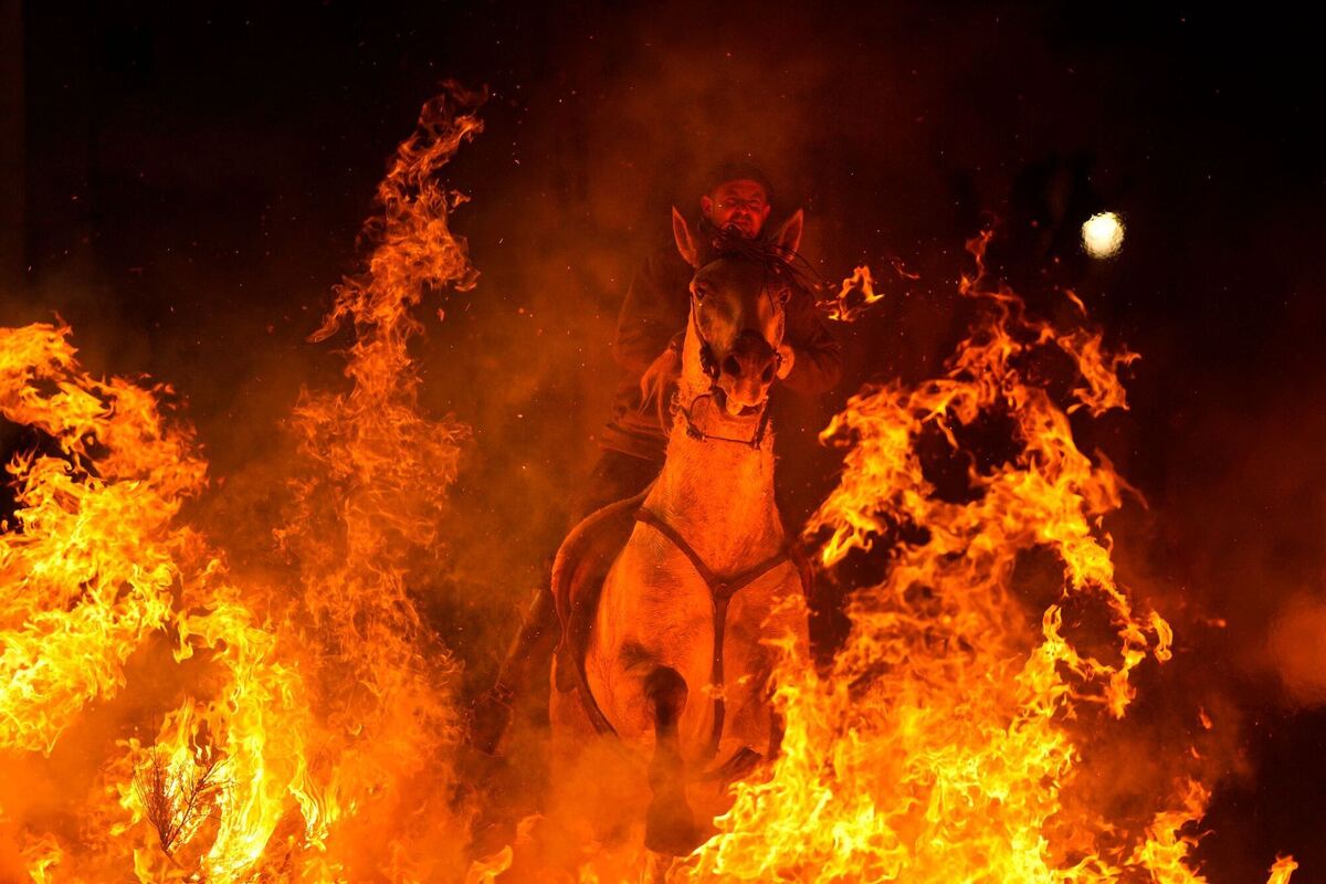 Lagerfeuerfest des Heiligen Antonius in Spanien