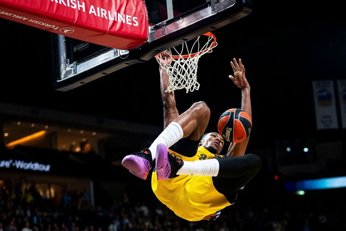 Alba Berlin - FC Bayern München Alba Berlin - FC Bayern München