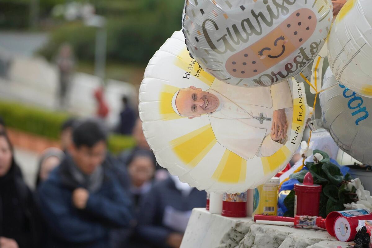 Papst im Gemelli-Krankenhaus in Rom