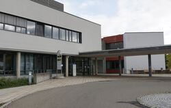 Die Kreisärzteschaft stellt sich hinter den Standort Münsingen.  ARCHIVFOTO: LENK