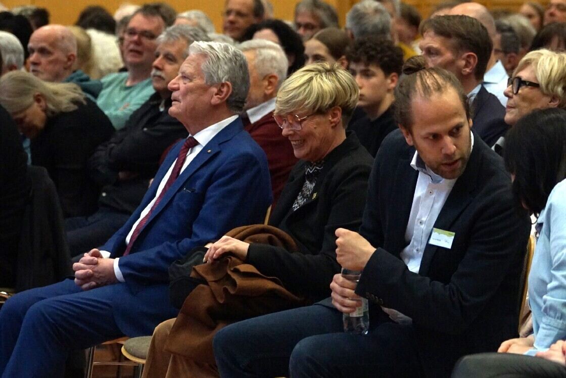 03_25_Holmberg_Gauck_03