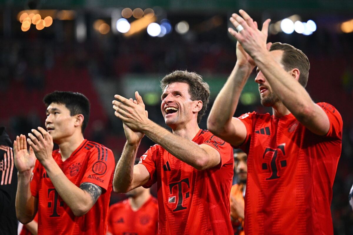 FC Augsburg - Bayern München FC Augsburg - Bayern München