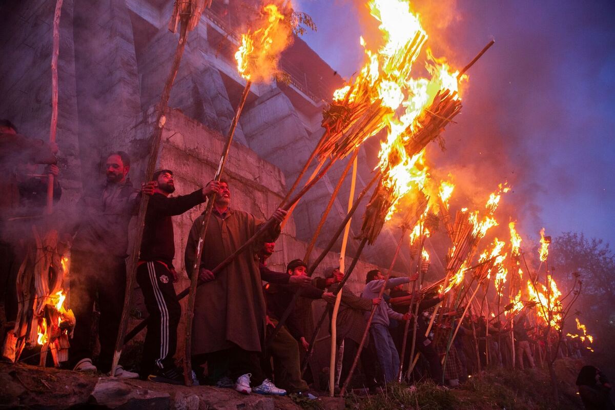 Fackelfest im Kaschmir