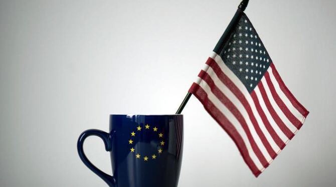 Mit 800 Millionen Verbrauchern soll mit dem Freihandelsabkommen TTIP zwischen der EU und den USA der größte Wirtschaftsraum d