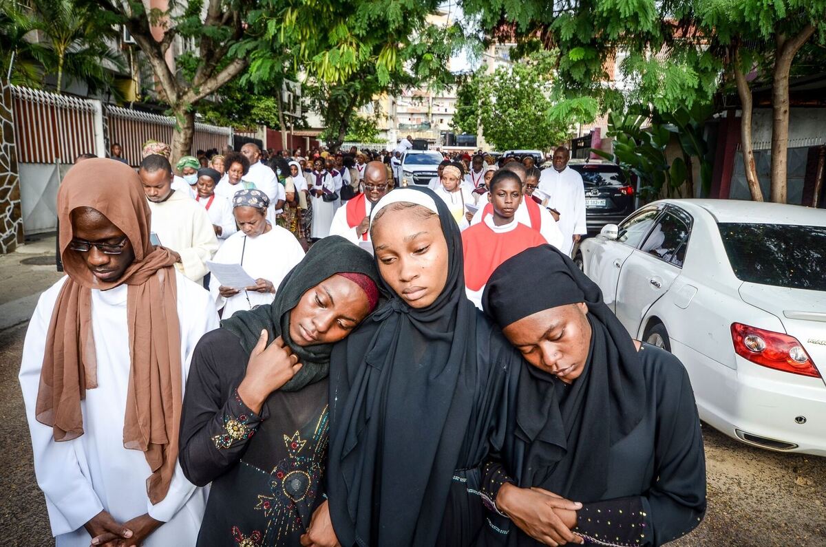 Papst Franziskus gestorben - Mosambik Papst Franziskus gestorben - Mosambik