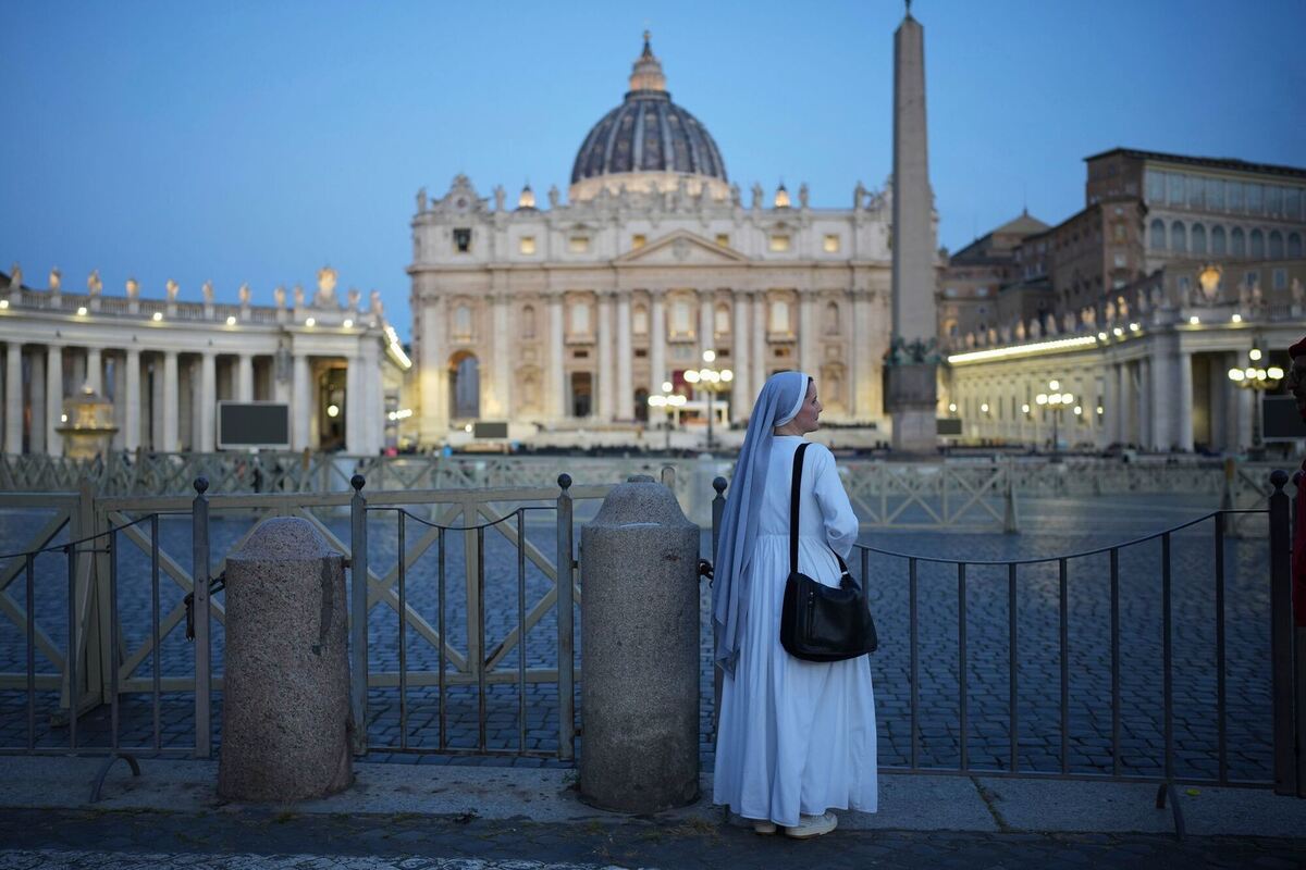 Papst Franziskus gestorben - Beisetzung