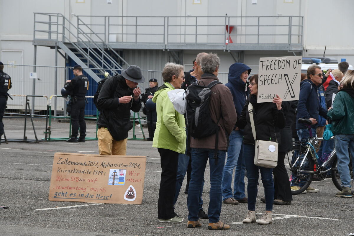 DEMO FOTOJÜRGEN MEYER 26 4 25_33