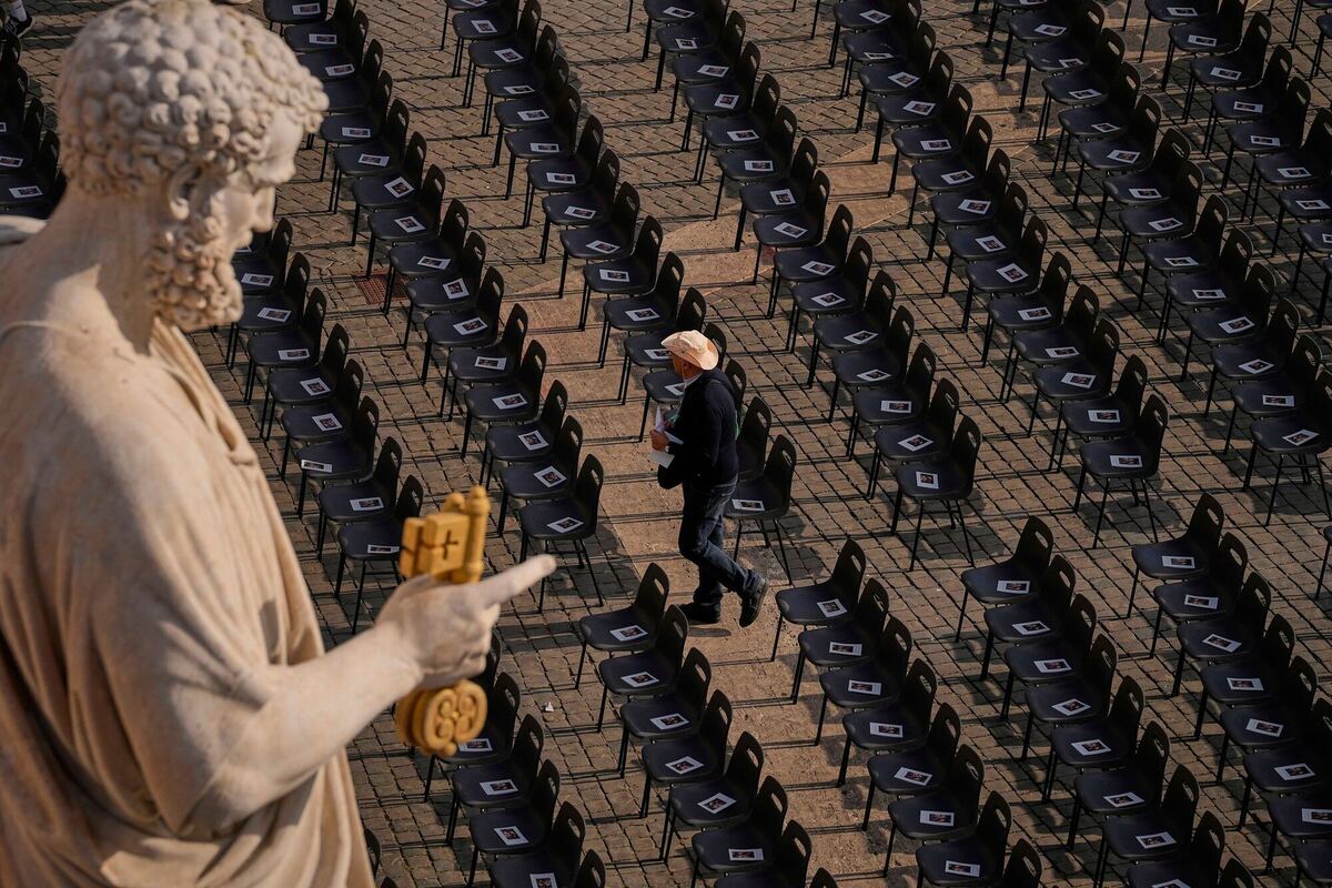 Nach Beisetzung von Papst Franziskus Nach Beisetzung von Papst Franziskus