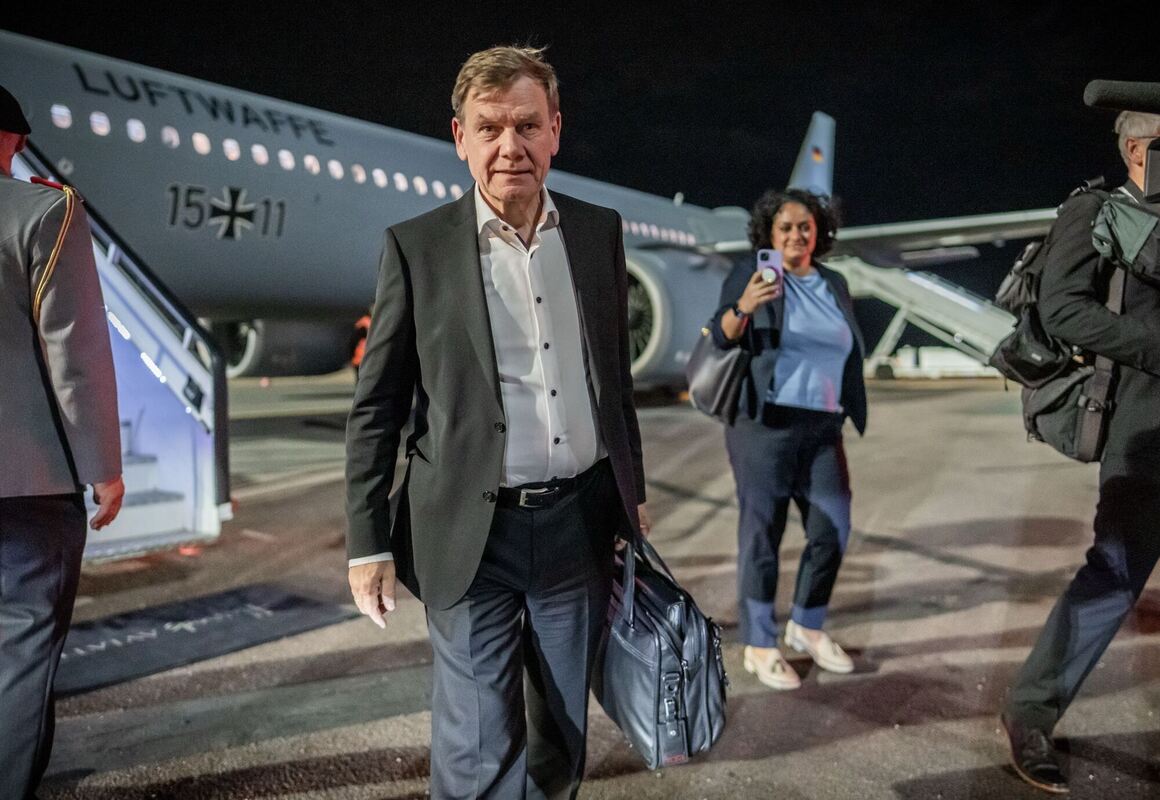 Außenminister Wadephul in Großbritannien Außenminister Wadephul in Großbritannien