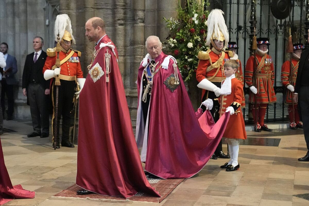 König Charles III. besucht Gottesdienst König Charles III. besucht Gottesdienst