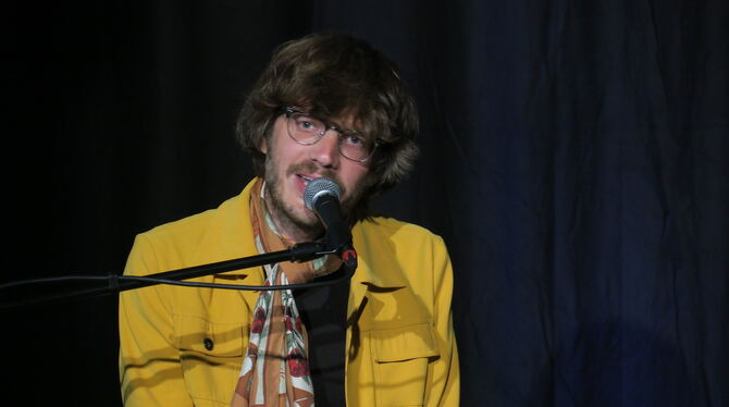 Karl Neukauf singt am Freitag Udo -Jürgens-Songs in der Wimsener Mühle.