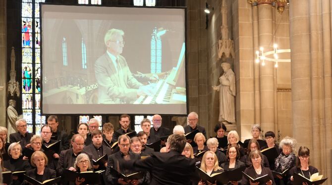 Torsten Wille mit seiner Marienkantorei im Gedenkkonzert zu 80 Jahren Kriegsende.