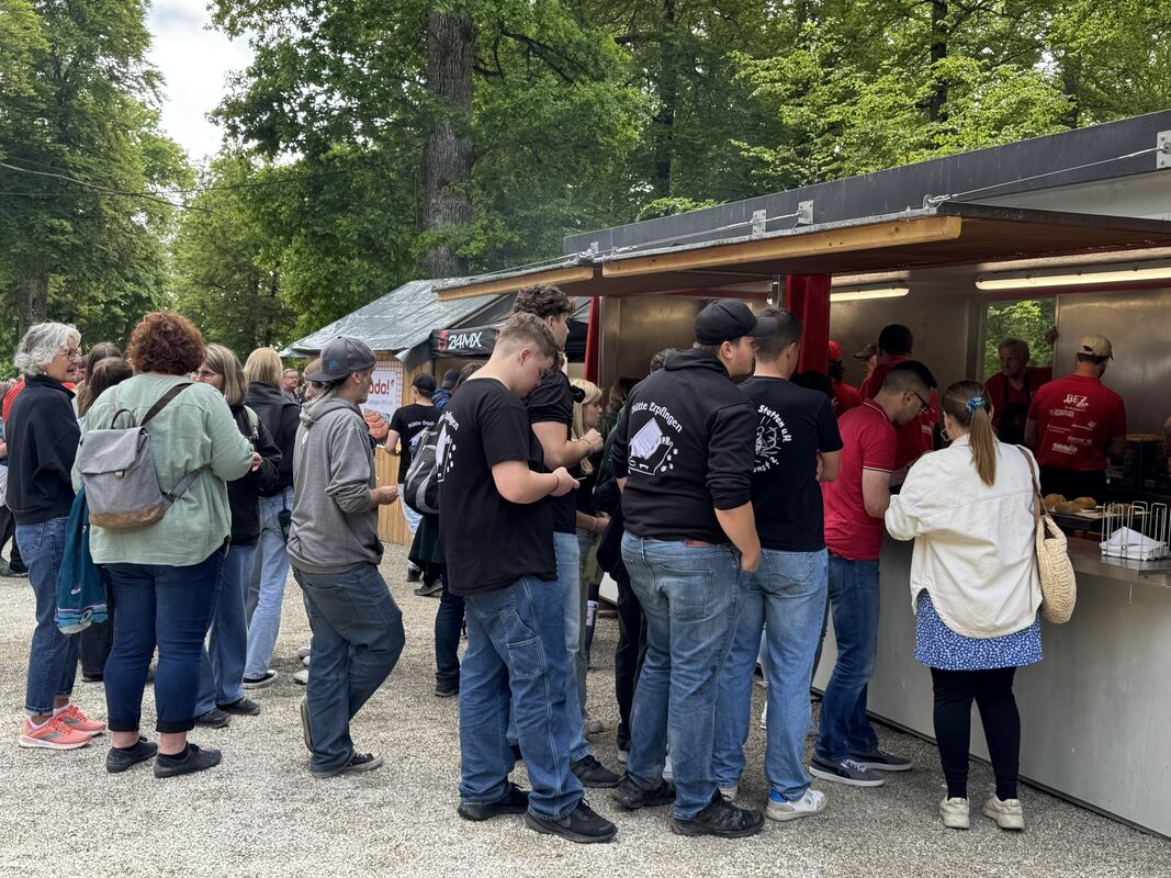 Bärenhöhle_Lange Schlange