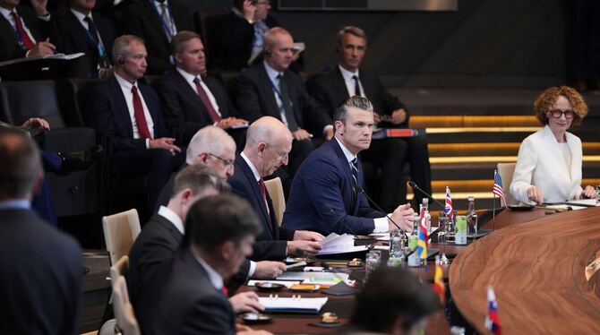 Nato-Verteidigungsministertreffen in Brüssel