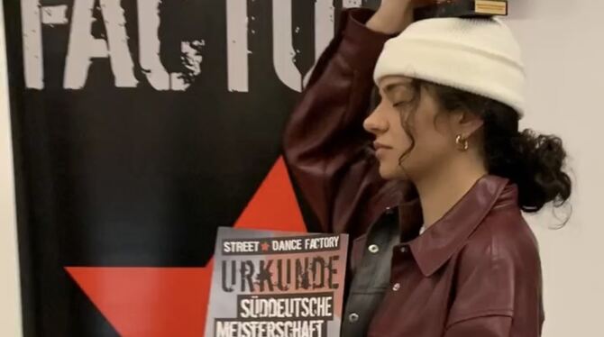 Noch ein Pokal: Hier für den ersten Platz bei der süddeutschen Meisterschaft