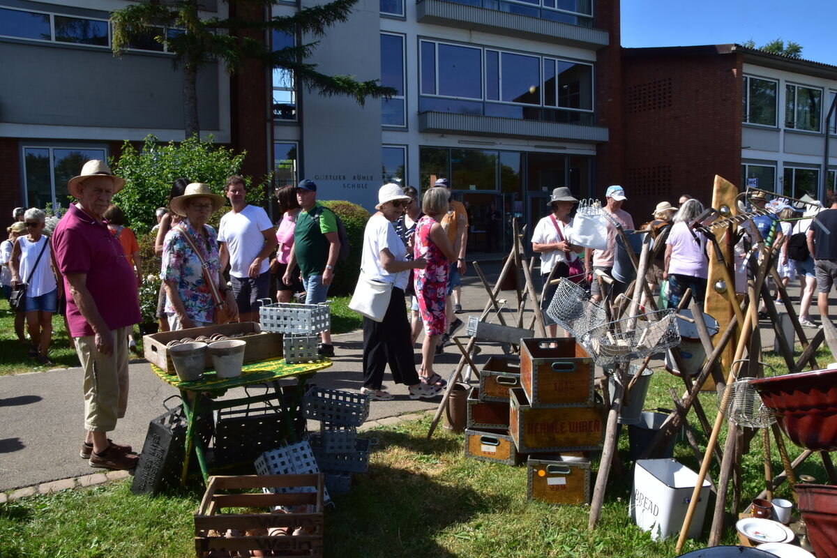 Rosenmarkt Mössingen FOTO MEYER018