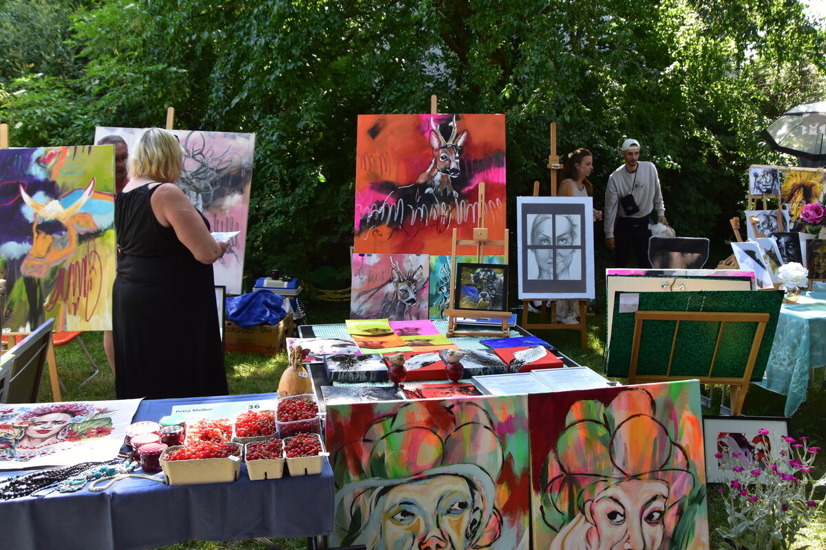 Rosenmarkt Mössingen FOTO MEYER022