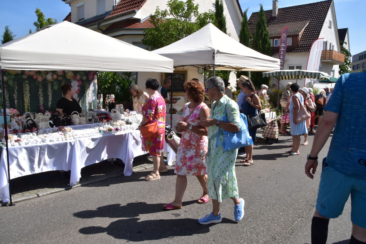 Rosenmarkt Mössingen FOTO MEYER028