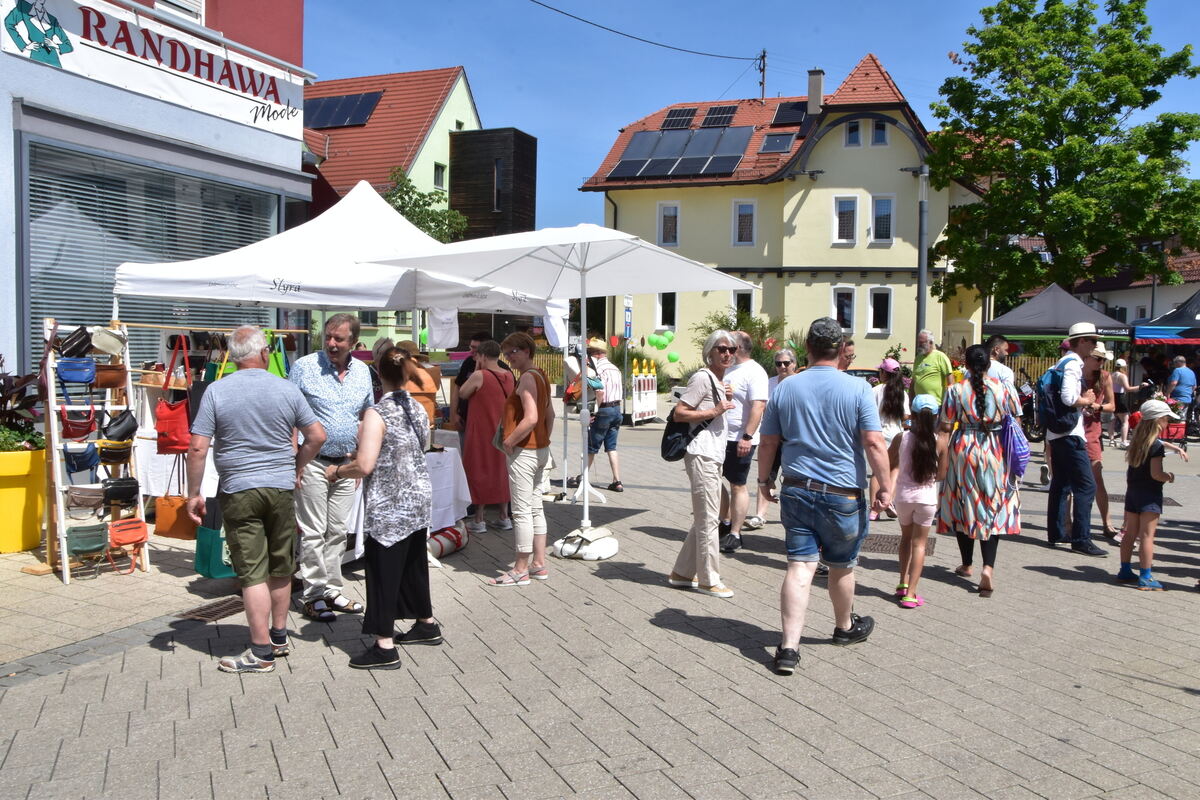 Rosenmarkt Mössingen FOTO MEYER054