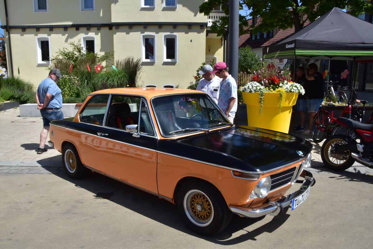 Rosenmarkt Mössingen FOTO MEYER055