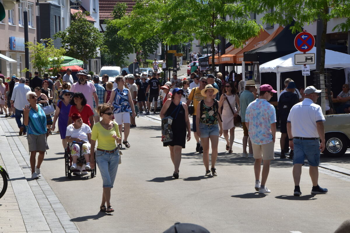 Rosenmarkt Mössingen FOTO MEYER056