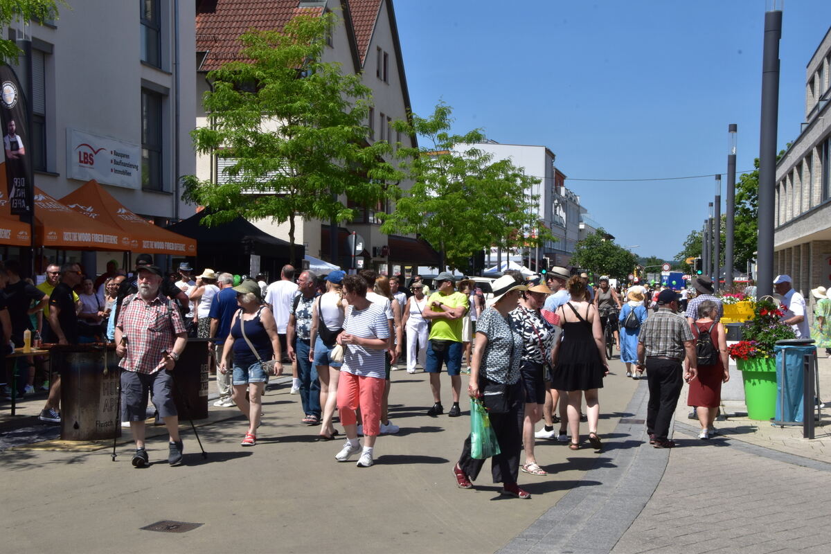 Rosenmarkt Mössingen FOTO MEYER075