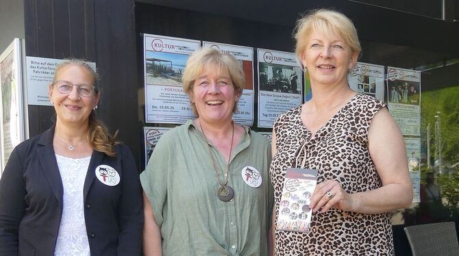 Hoffen auf eine hohe Beteiligung und viele Sponsoren beim Spendenlauf am 14. September im Otto-Dipper-Stadion Metzingen: Jacquel Hoffen auf eine hohe Beteiligung und viele Sponsoren beim Spendenlauf am 14. September im Otto-Dipper-Stadion Metzingen: Jacquel