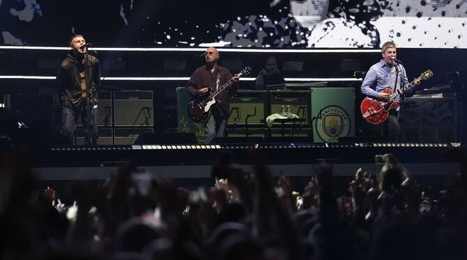 Oasis-Konzert in Cardiff