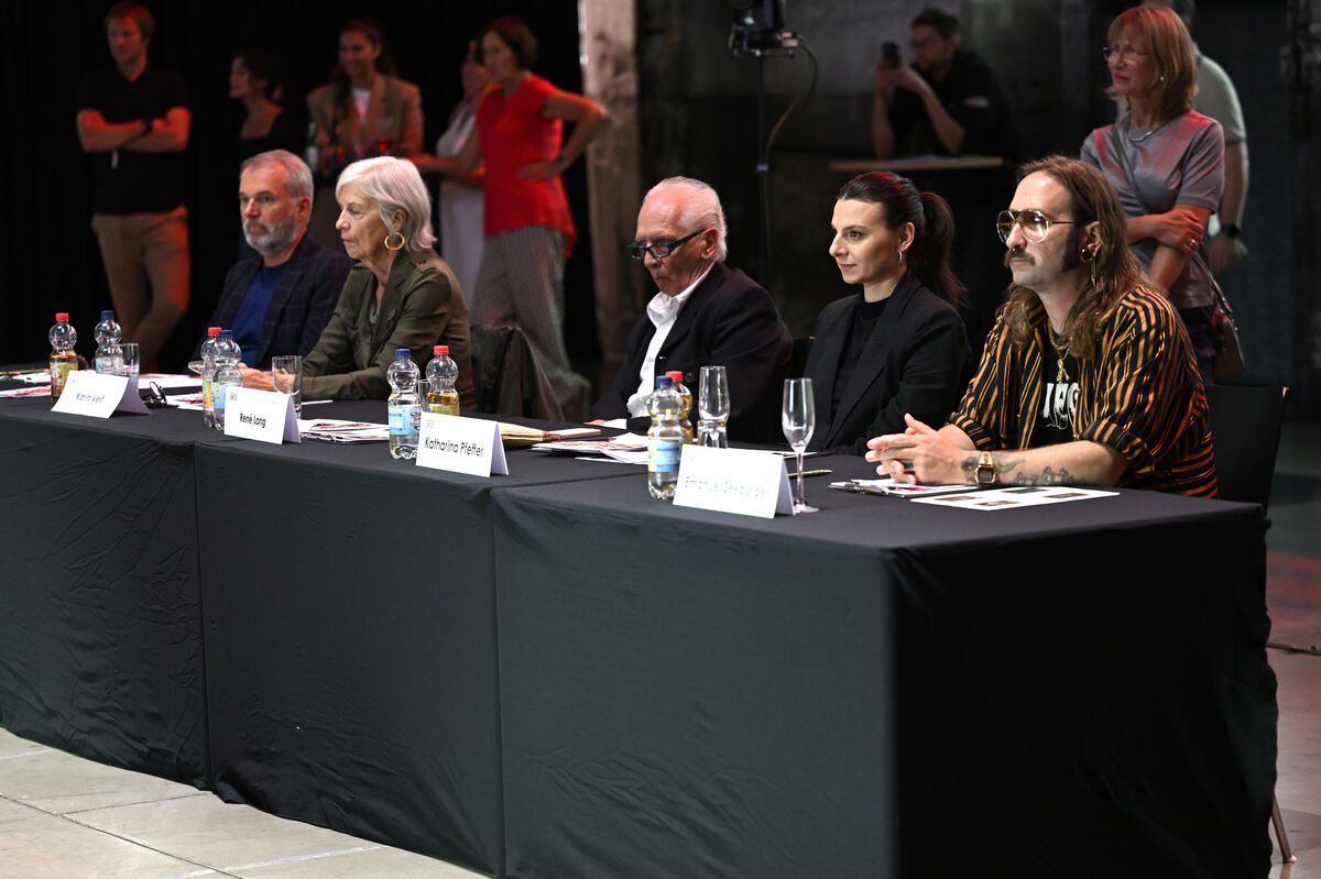 designline_25_pieth_17