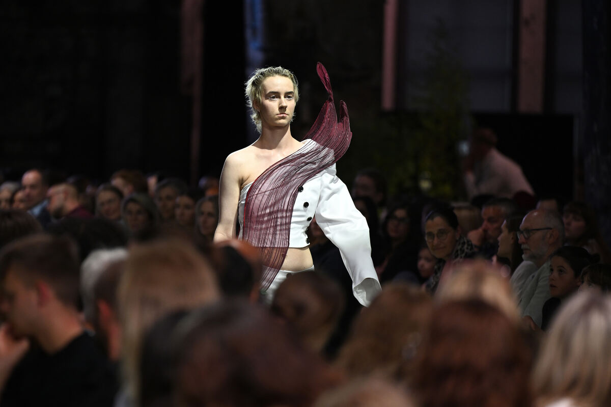 designline_25_pieth_68