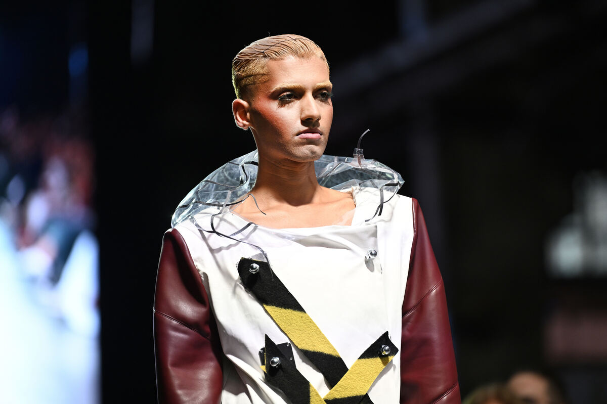 designline_25_pieth_72