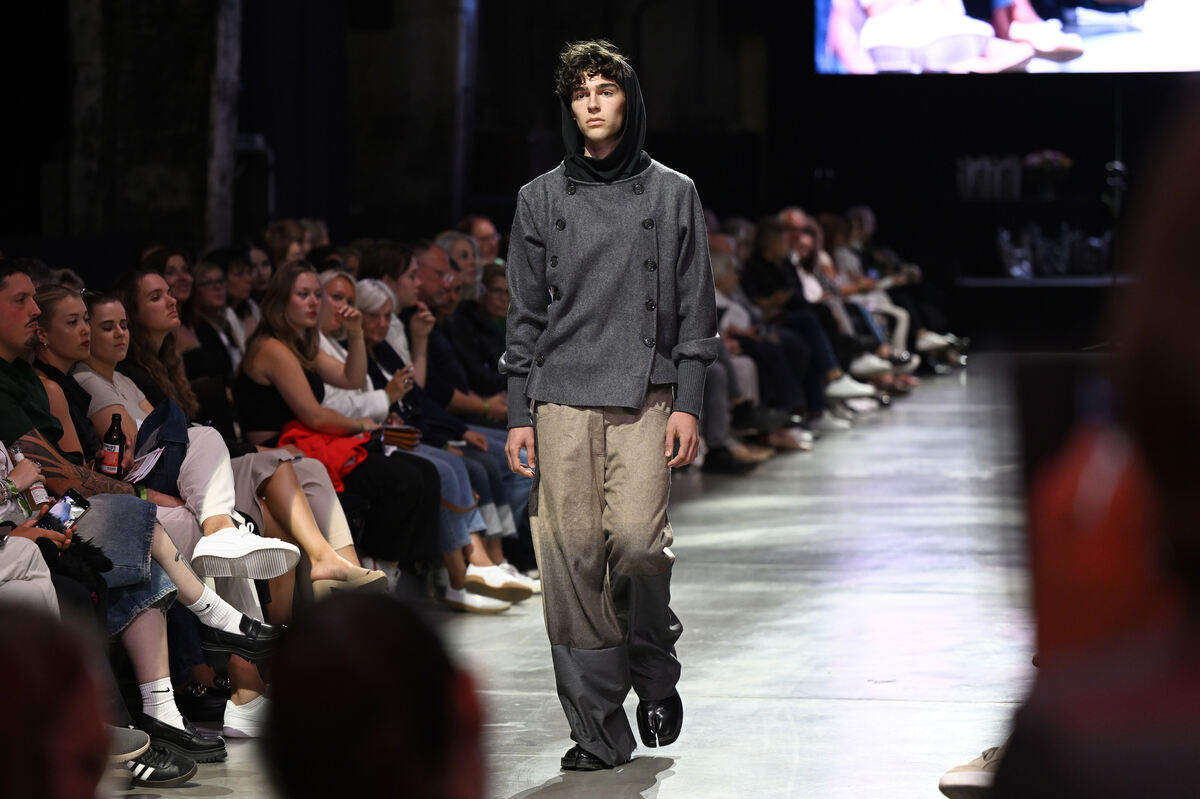 designline_25_pieth_74