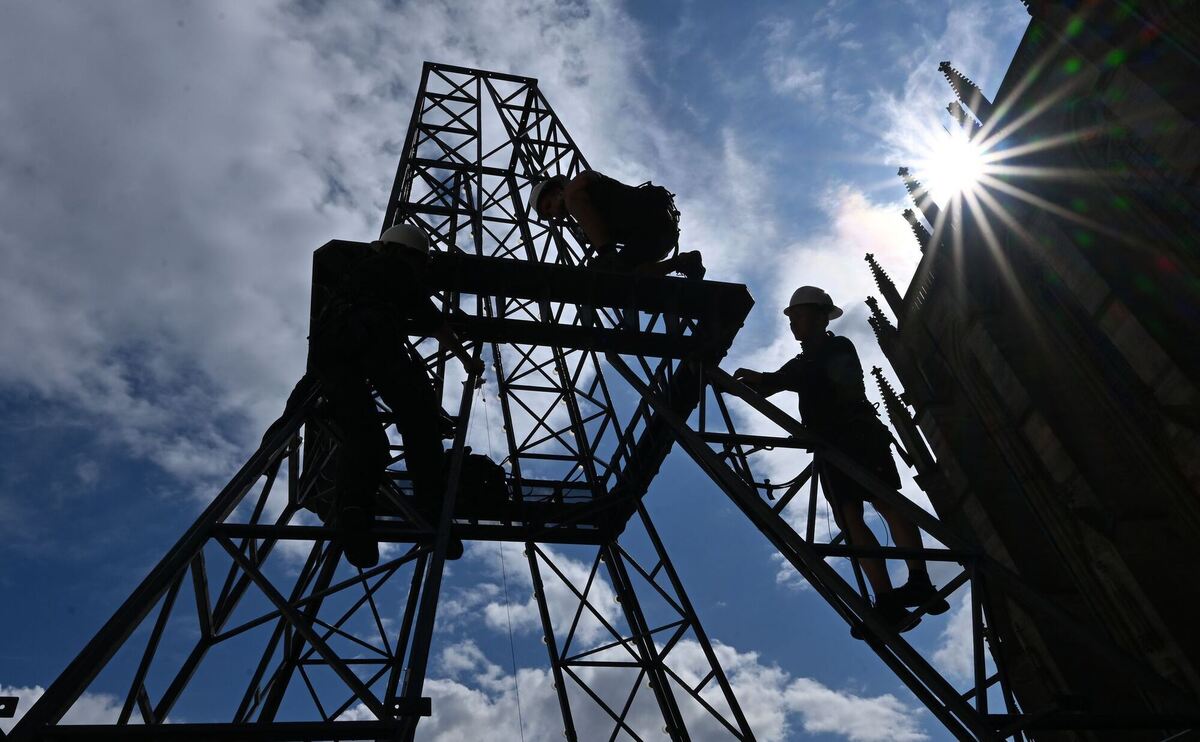 Bühnenaufbau für Erfurter Domstufen-Festspiele Bühnenaufbau für Erfurter Domstufen-Festspiele