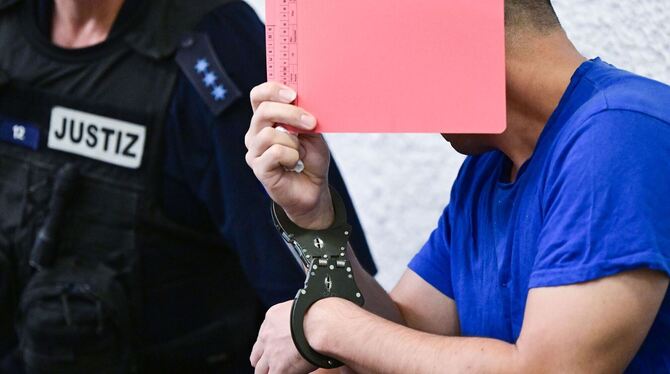 Auftakt Prozess wegen Mordes an Lehrerin