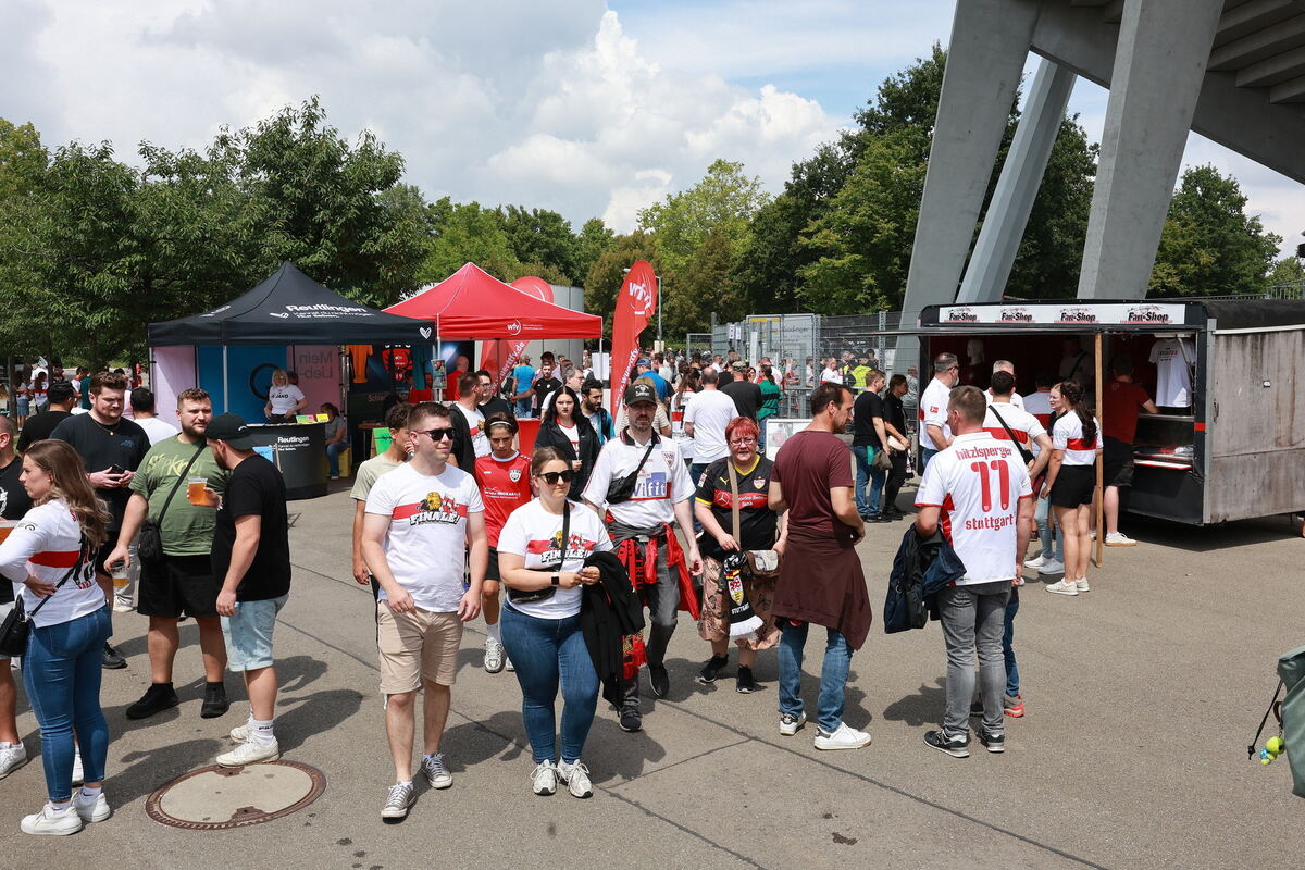 VfB Stuttgart vs Celta Vigo_RT_Kreuzeiche_diet_260525__05