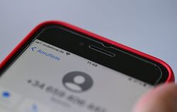 Vodafone-Handy mit Betrugsnummer