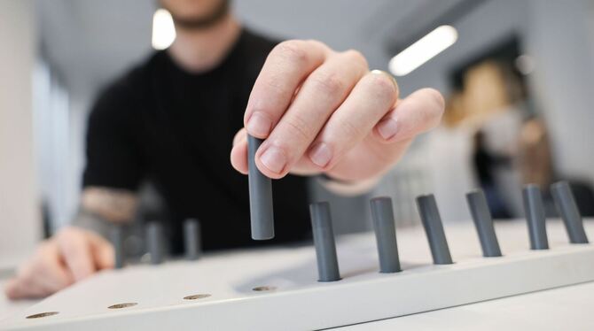 Internationaler Tag der Linkshänder Internationaler Tag der Linkshänder