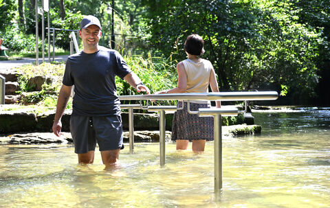 Die Kneipp-Anlage in der Reutlinger Echaz wurde pünktlich zur jetzigen Hitzewelle eröffnet.
