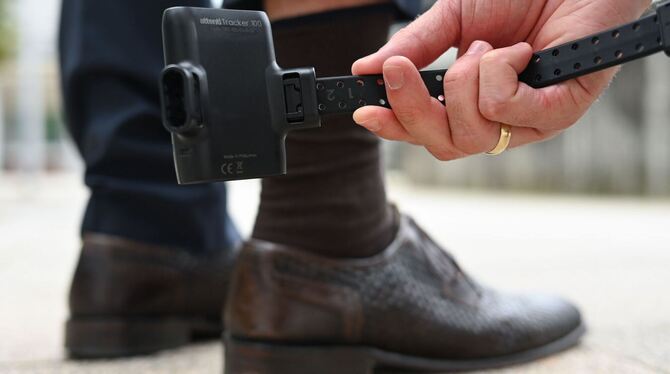 Innenminister setzen auf Technik gegen häusliche Gewalt Innenminister setzen auf Technik gegen häusliche Gewalt