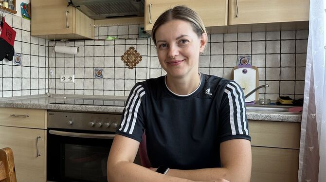 Ukraineflüchtling Anna Savostianova flüchtete mit ihren Kindern. Sie spricht mittlerweile gut Deutsch und sucht Arbeit.