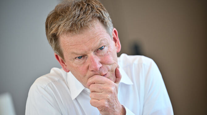 lbn, brb, Bahn, Verkehr, Personalien Richard Lutz, Vorsitzender des Vorstands der Deutschen Bahn, räumt seinen Posten vorzeitig.