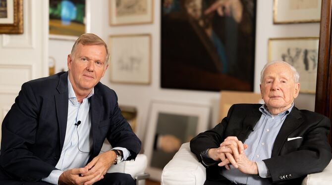 Ex-Brigadegeneral Erich Vad und Hamburgs 97-jähriger Ex-Bürgermeister Klaus von Dohnanyi (SPD) setzen sich für Verhandlungen mit Ex-Brigadegeneral Erich Vad und Hamburgs 97-jähriger Ex-Bürgermeister Klaus von Dohnanyi (SPD) setzen sich für Verhandlungen mit