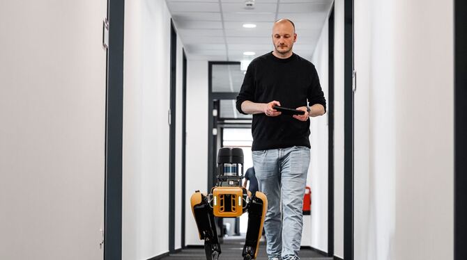 KI-Roboter soll Waldbrände löschen KI-Roboter soll Waldbrände löschen