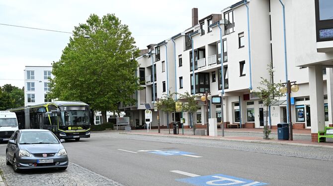 Verkehr, Pfullingen, Laiblinsplatz, Badstraße Das Mobilitätskonzept sieht vor, dass die Bushaltestelle Richtung Reutlingen verlegt werden soll.