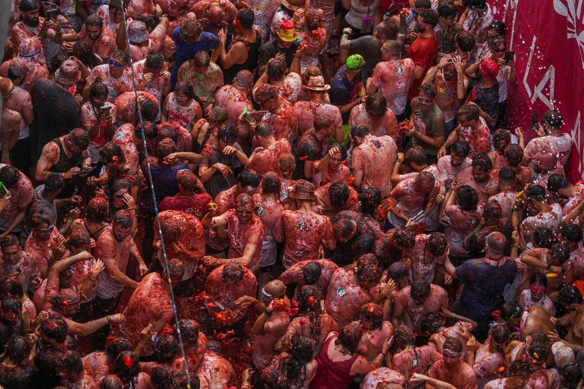 »La Tomatina« - Tomatenschlacht in Spanien »La Tomatina« - Tomatenschlacht in Spanien